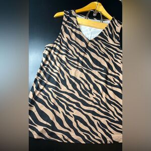 Cuddle Duds Brown Zebra Print V-Neck Tank Size 1X NWOT